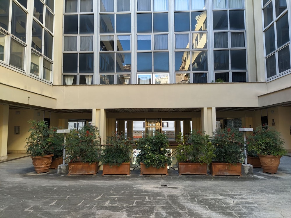 Snug Apartment in Roma near San Giovanni Train Station