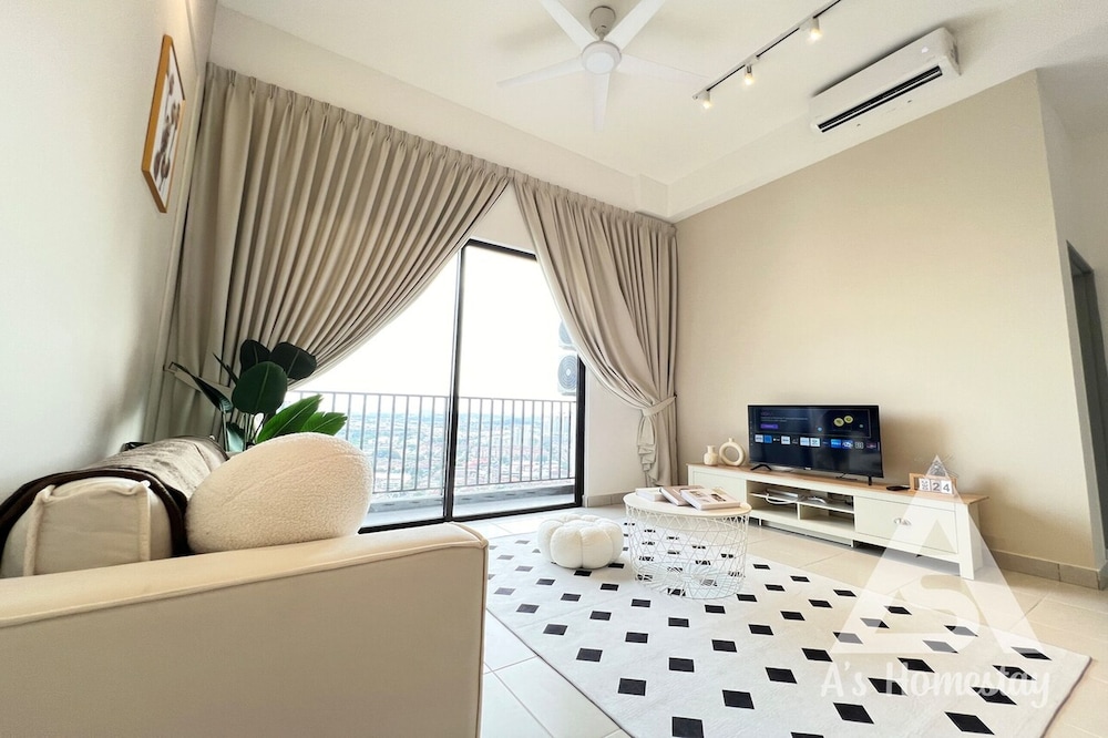 Netizen Cheras Residence by Emily in Town