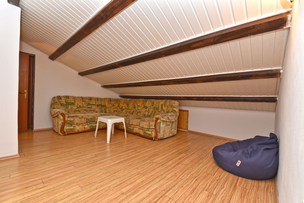 Apartments Arsen 928