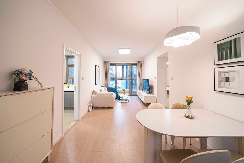 Tyms Stylish 1BR APT Yucui Garden