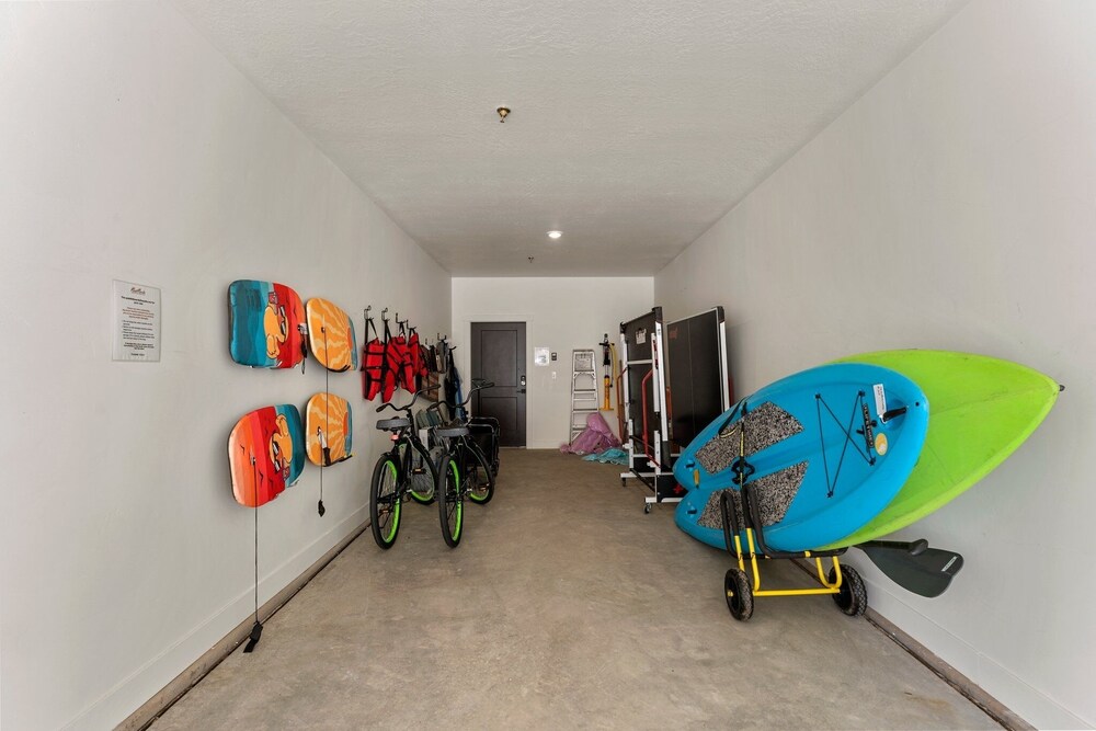 Surfside Escape 3 Bedroom Condo