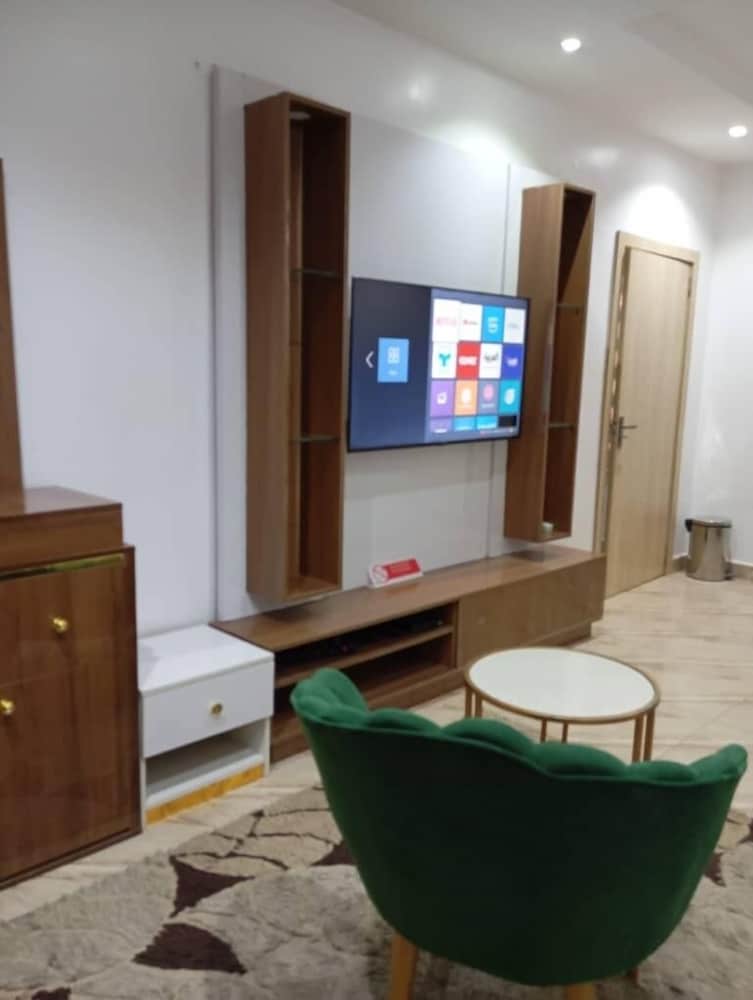 Omega Homes Guesthouse Lifecamp Abuja