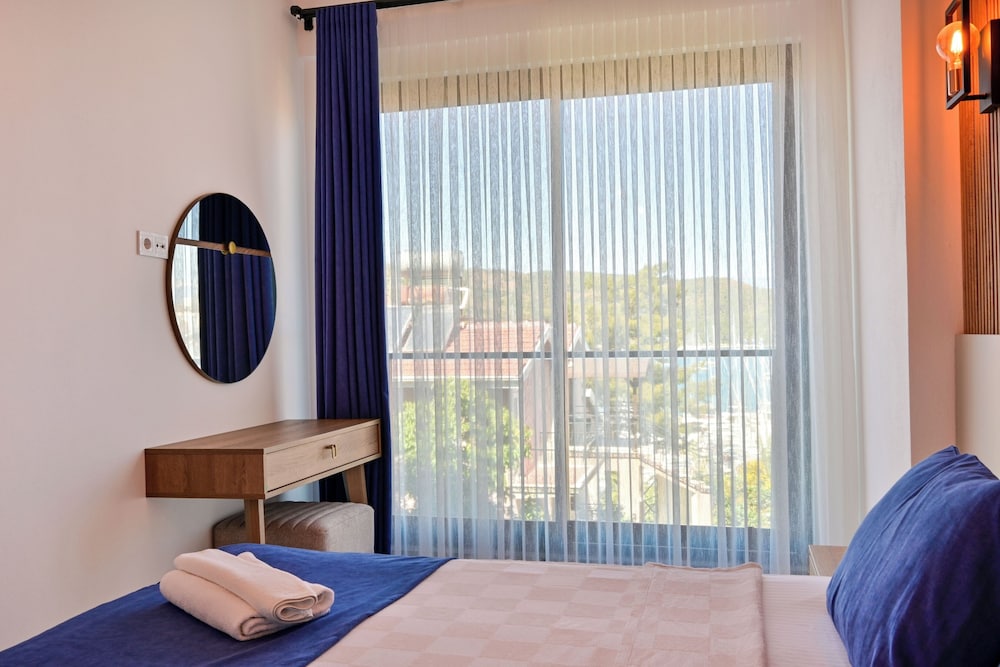 Hi Life Suites