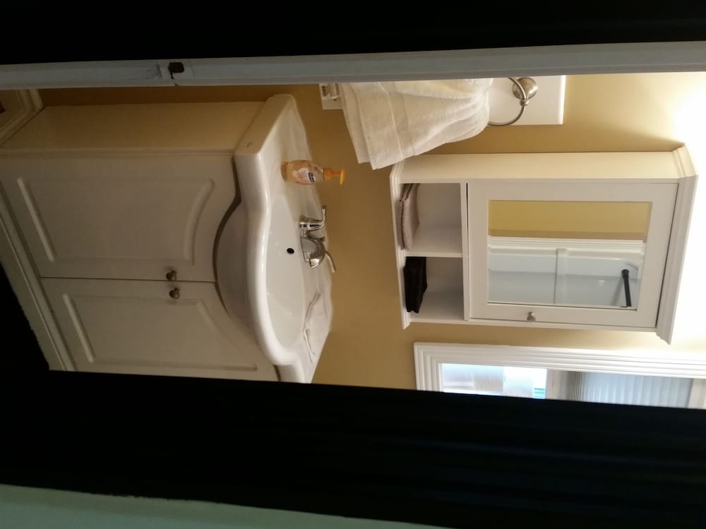 Fredericton Vacations - Work Play Suites - Property Image 7