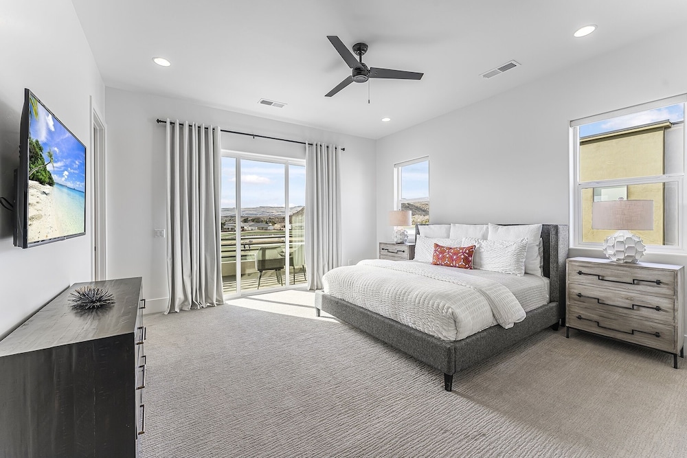 Tee For Two 6 Bedroom Condo