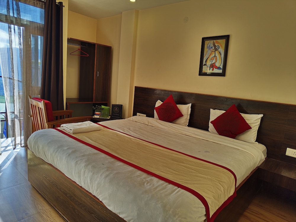 The Narayani Continental Hotel