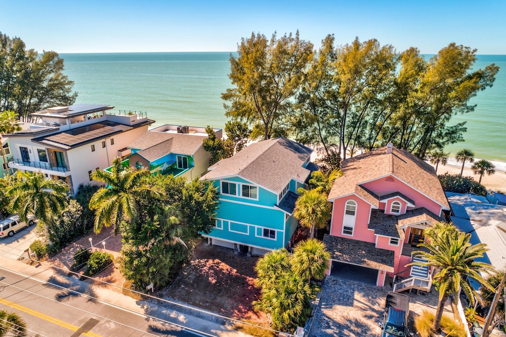 Serenity By The Sea - Beach House