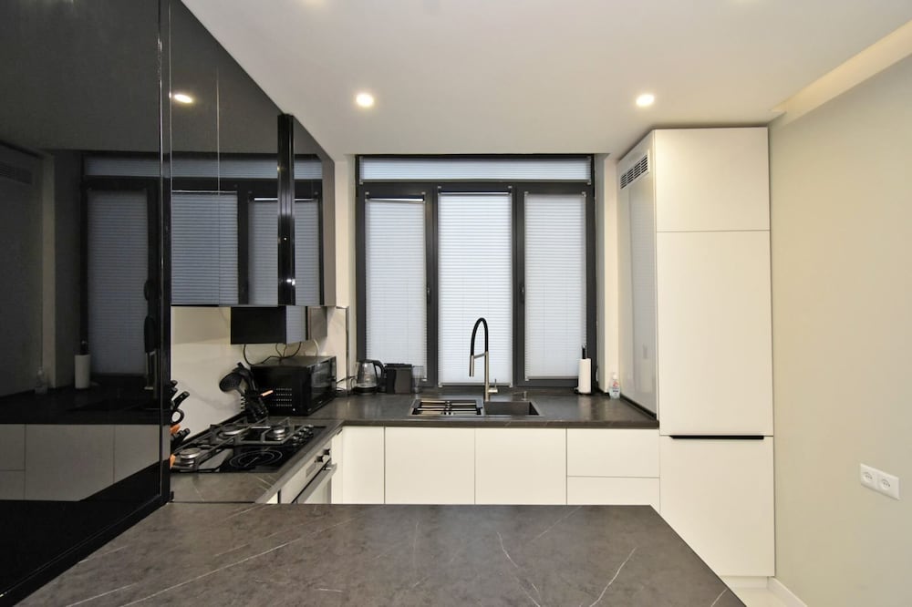 Apartment by Luxe Group SA222