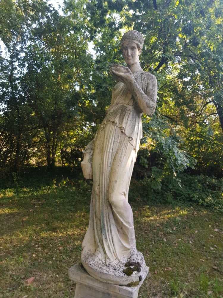 Photo 48