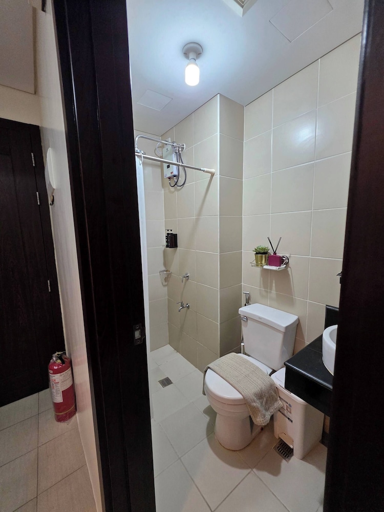 Pioneerwoodlands Mandaluyong Studio Unit