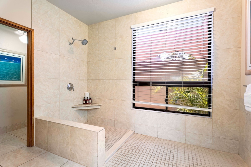 Spacious Ground Floor Villa - Ocean View - Vrkcv