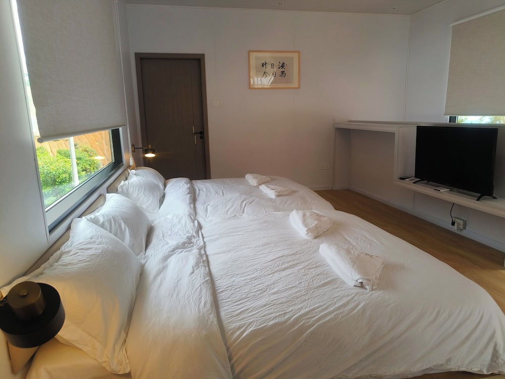 The Pampines Villa