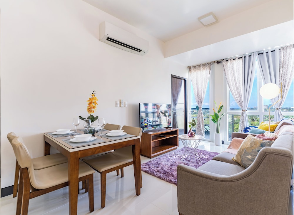 One Pacific Residence 1BR Ocean View