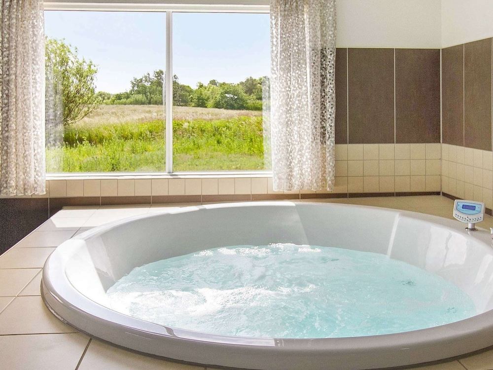 Luxury Retreat With Pool - By Traum Ferienwohnungen view 4