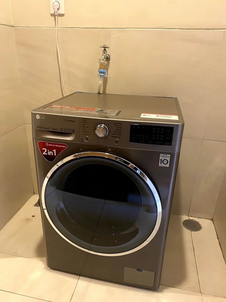 Premium Taman Anggrek Residences