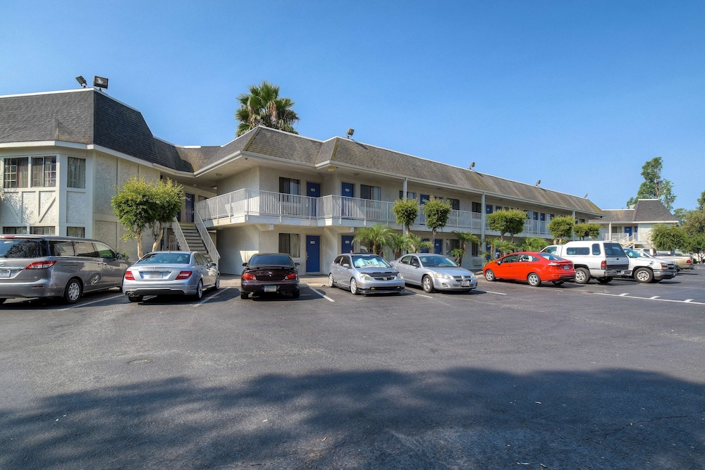 Motel 6 El Cajon, CA - San Diego