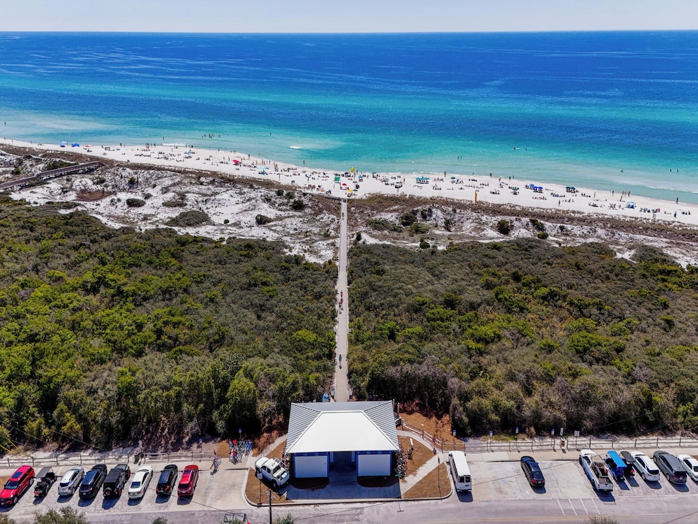 Inlet Dunes #102 by Southern Vacation Rentals