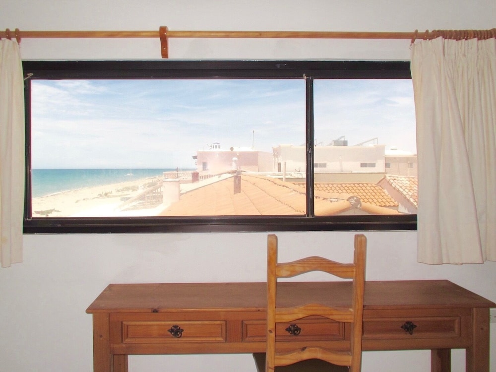 Playa Encanto Scenic Gem Ocean Front Home