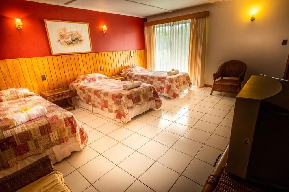 Maru Lodge