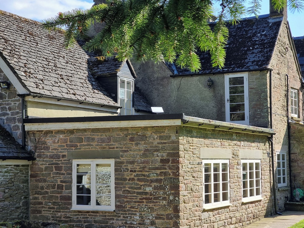 Danby Lodge