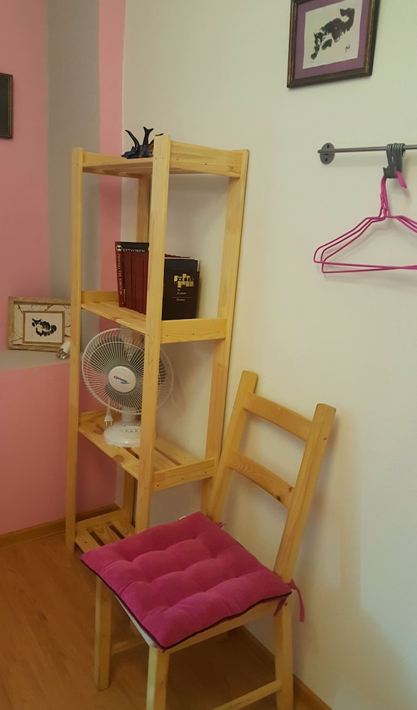 Guest House Gallery and More