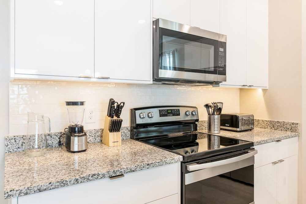 Simply the Best Accommodation 10 min From Disney - Image 5