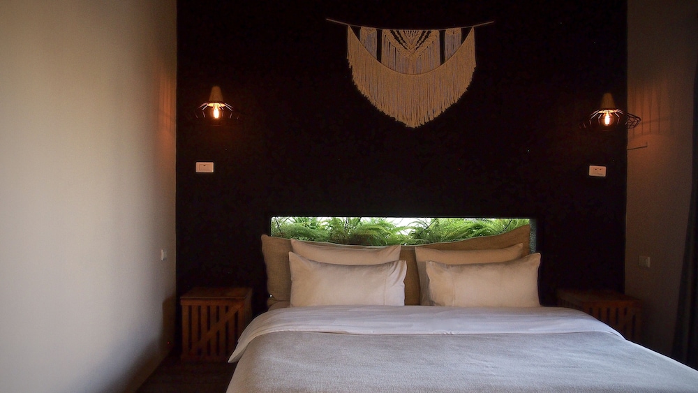 28 The Loft
