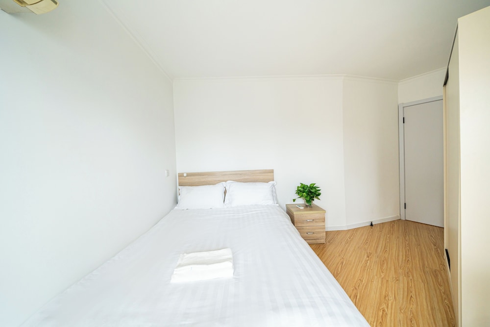 CityHome-5BRs Nanjing Rd People's Square