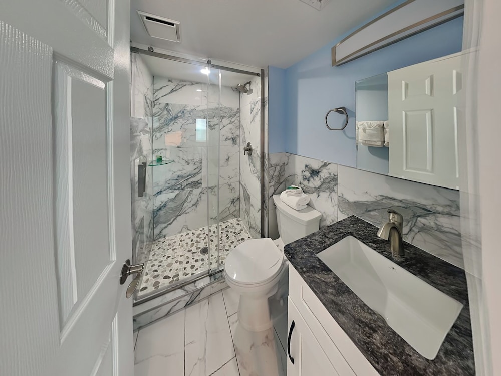 Seaside 1 by Distinctive Beach Rentals