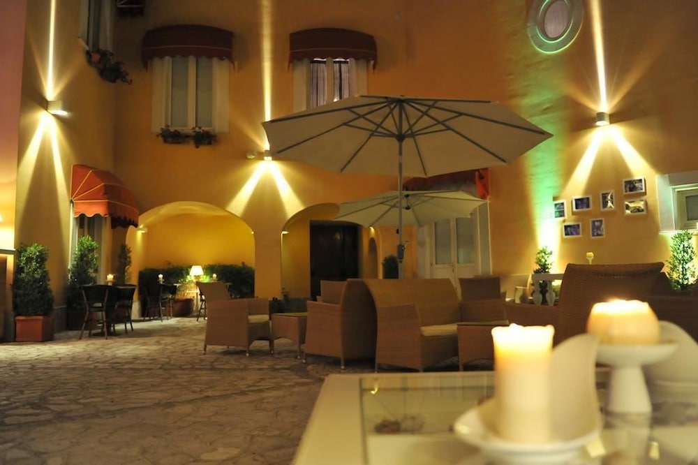 San Leucio Resort