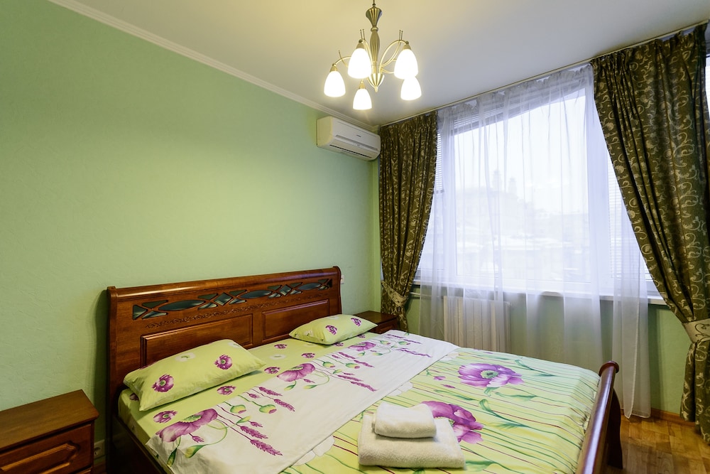 Kiev Accommodation Hotel Service