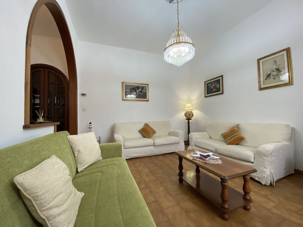 Four-room Apartment 6 Sleeps IN Princess Area-rif Came