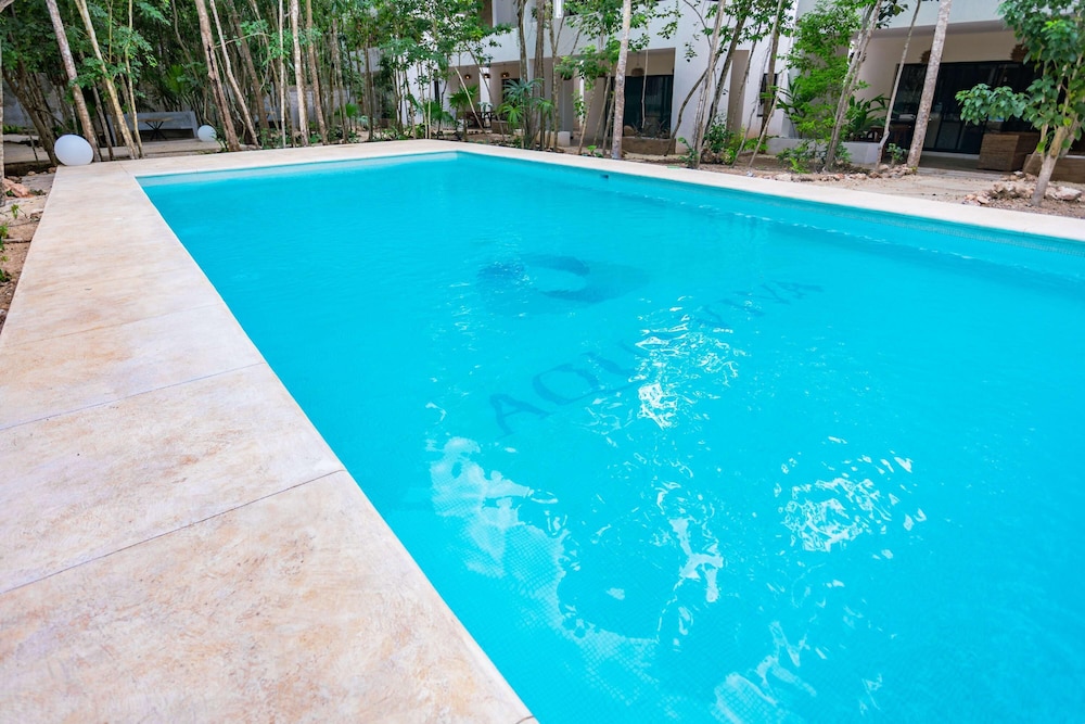 Villa Ek Balam Resort Pool AC Fast Internet