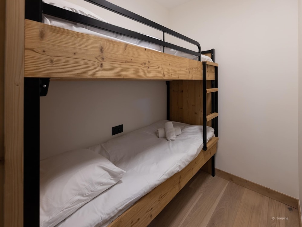 Apartment in Serre-chevalier Near Ski Slopes