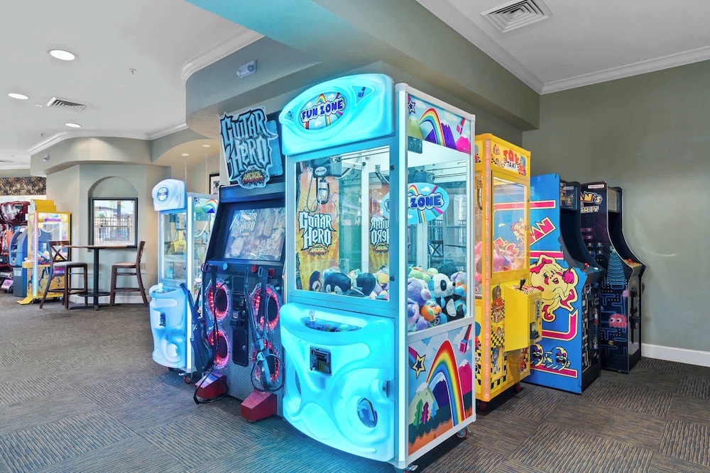 Disney Retreat w/ Wizard & Galaxy Rooms