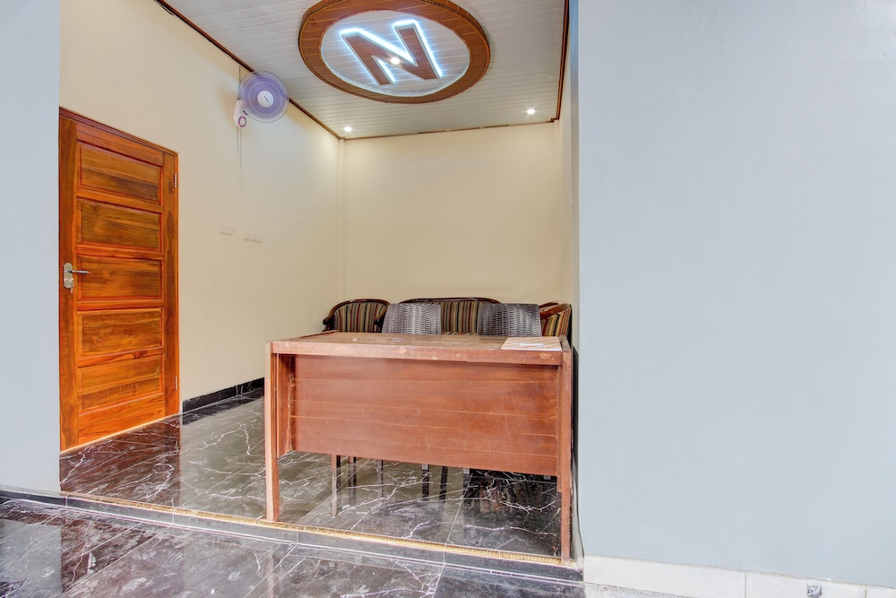 OYO 94919 Nay Guesthouse Dan Kost