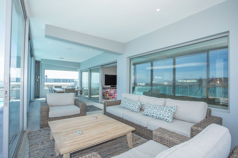 The View Langebaan with Heated Pool