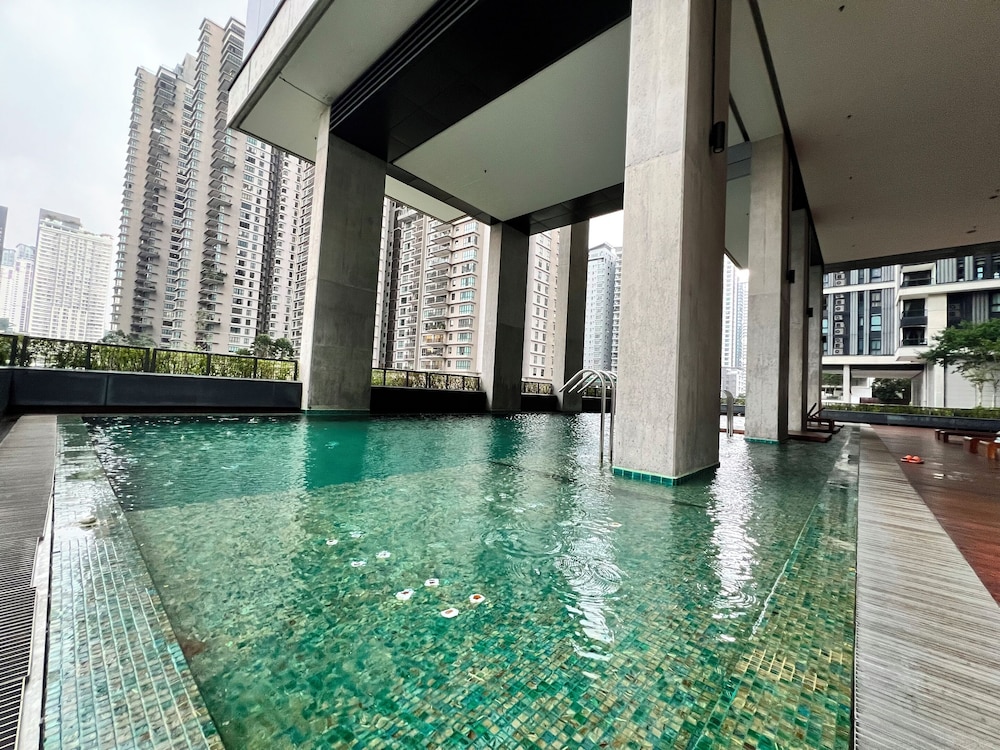 The OOAK Suites and Residence Staycation KL
