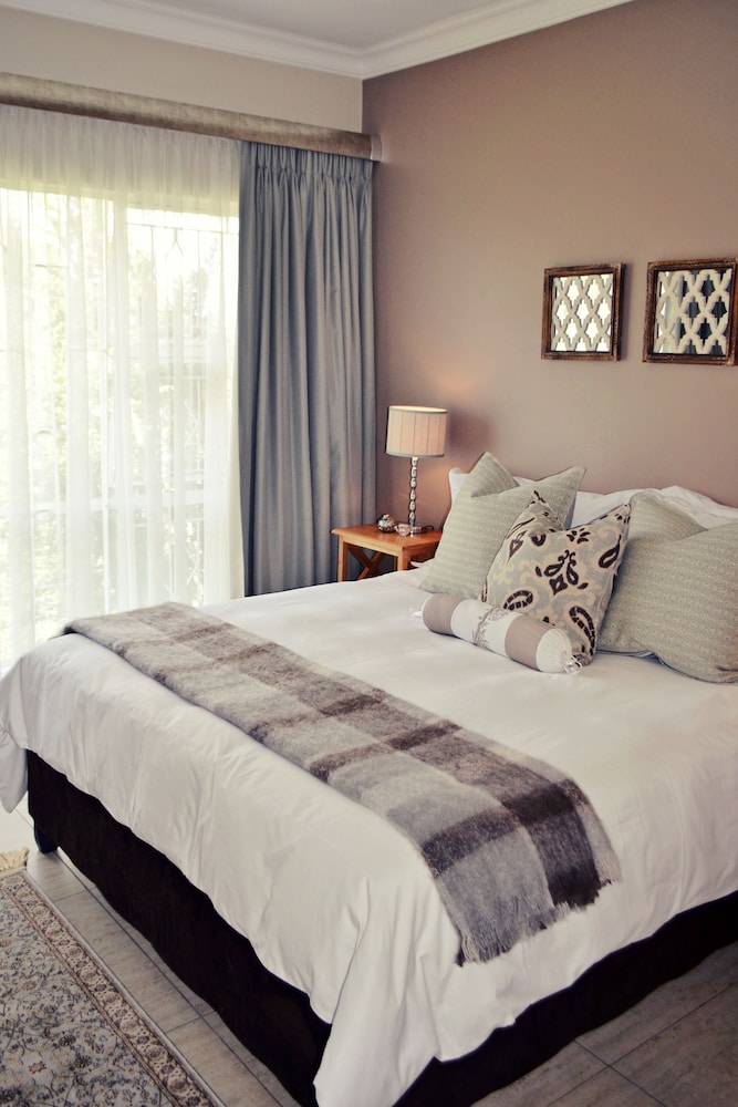 Bokmakierie Guest House