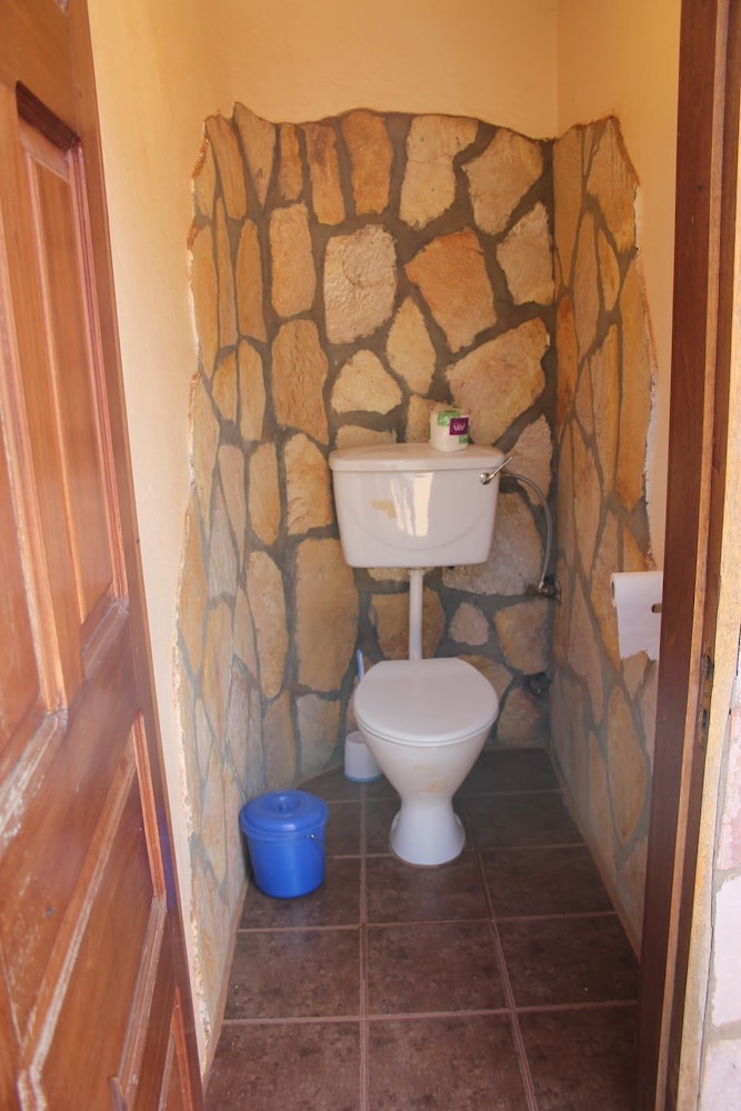 Banda Lodge