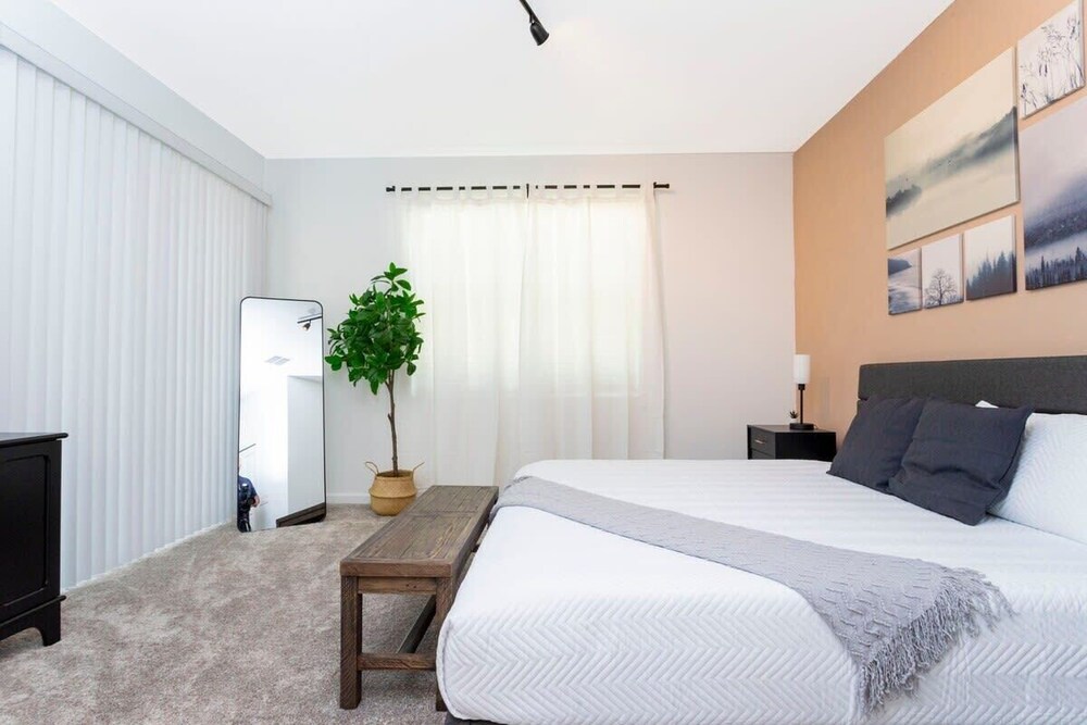 Gorgeous 3Bd Close to Disney @Champions Gate 993