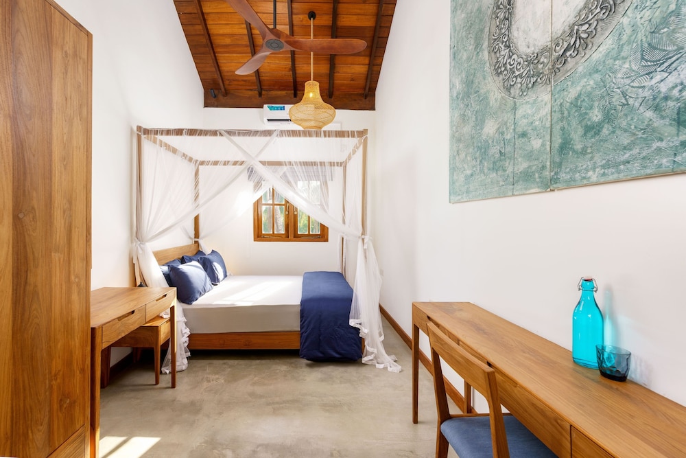 Kandakuliya Sunrise Beach Villas