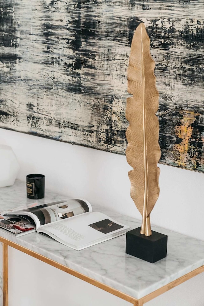 Photo 68