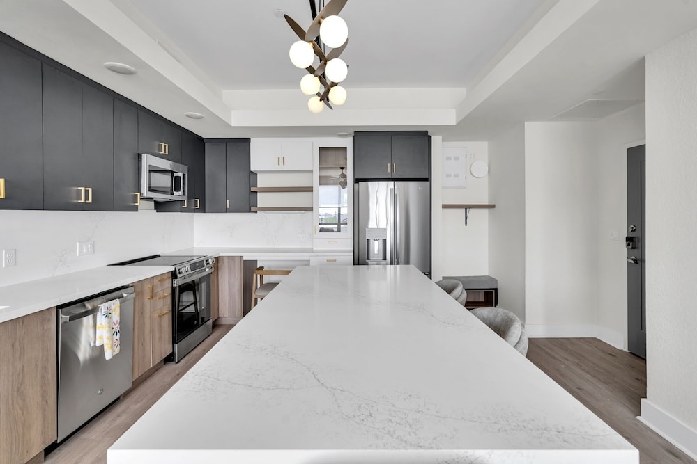 Latitude Apartments