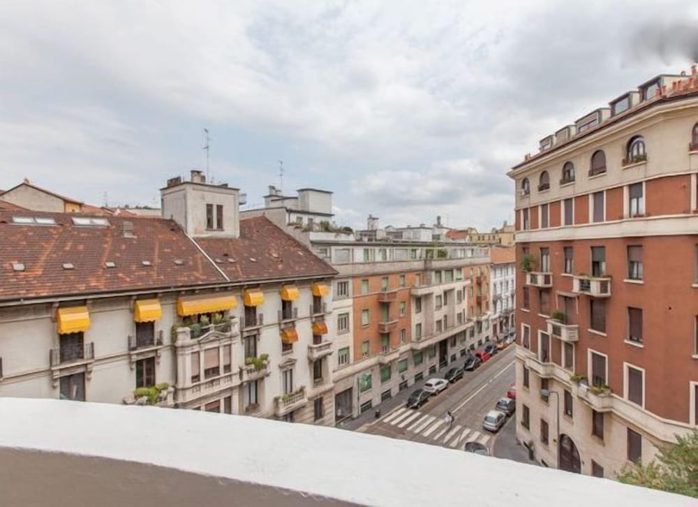 Dream Houses Milan