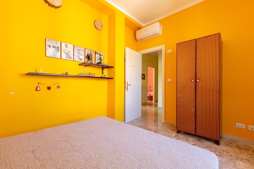 2419 Appartamento Kalepolis view 4