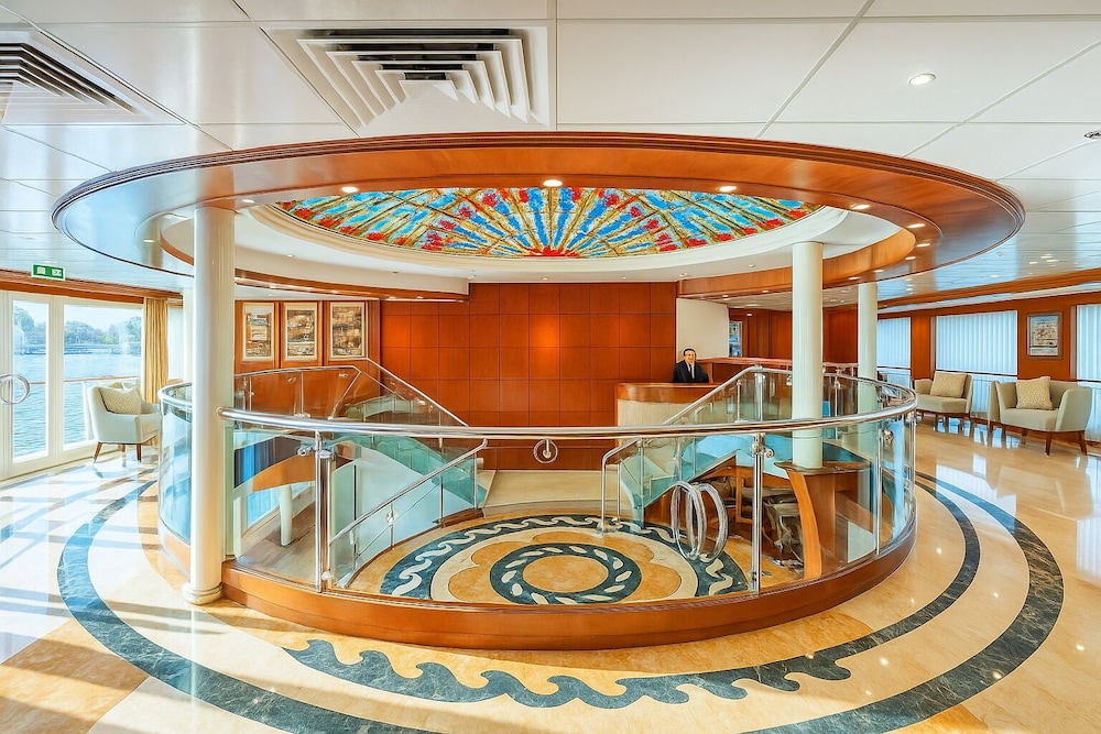 Nile Cruise Royal Queen 1 every Friday from Aswan 3 nights and every Monday from Luxor 4 nights