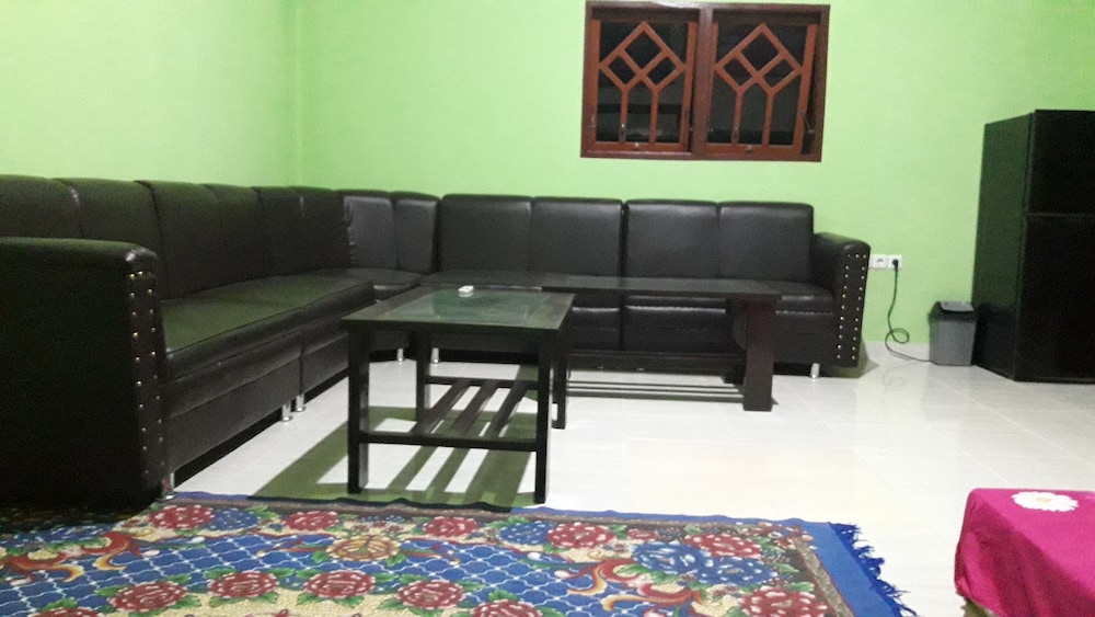 Penginapan asidik