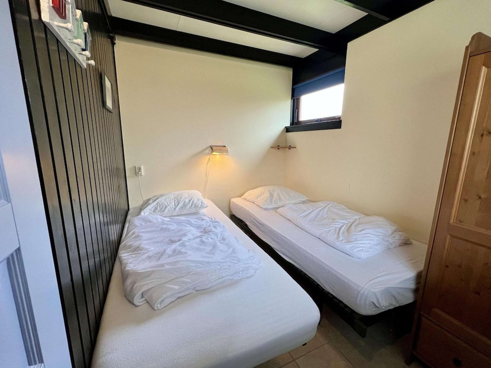 Bungalow for 4 People in Wildrijk