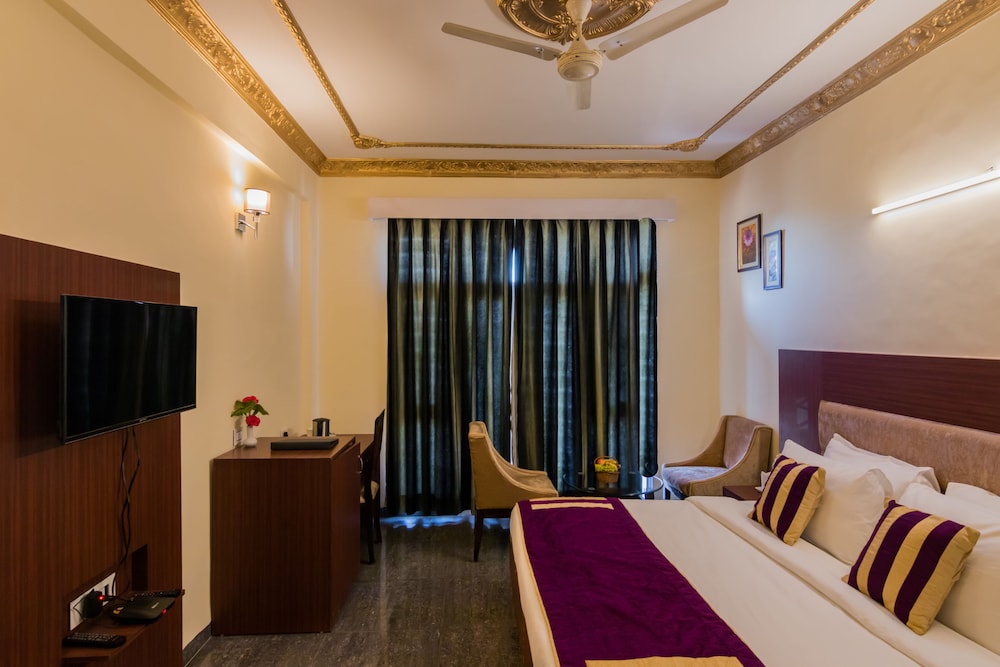 Hotel Asia Shripati By MTMC ROOMS view 5